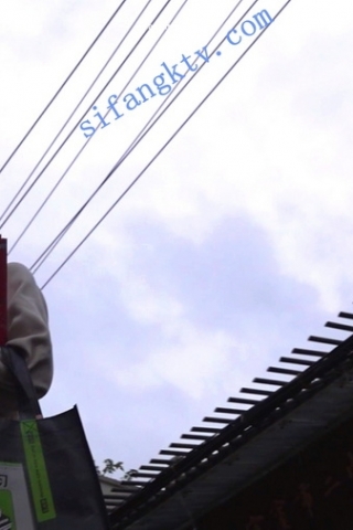 kc201（空城原创）丝袜CD两部，发传单妹子和逛商场的闺蜜