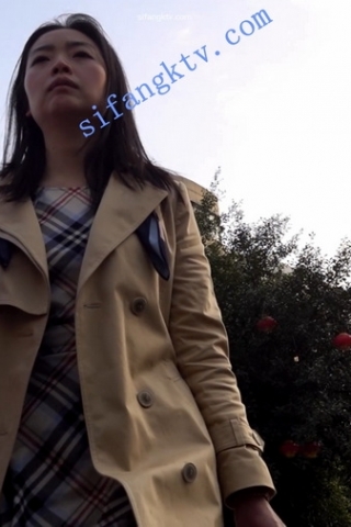 kc293（空城原创）下班回家的风衣格子裙少妇，肉丝+黑窄N