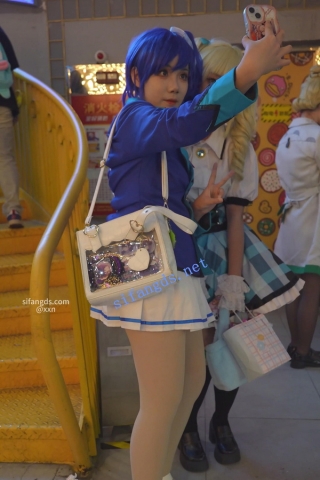 【xxn-303】极品制服丝袜cos美女..裙子超短弯腰露屁股前后CD