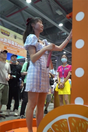 【YZWCD】YC526格子连衣裙美女的紫色窄N！