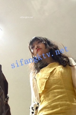 kc463（空城原创）逛商场的漂亮黄包裙小姐姐，米白干净NN