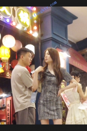 【EVE】☀️原创CD☀️032.男友身边窄裙美女